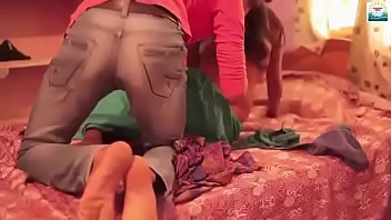 Давнешний секс турист дал за щеку молодой индианке и вдул ей длинным фаллосом